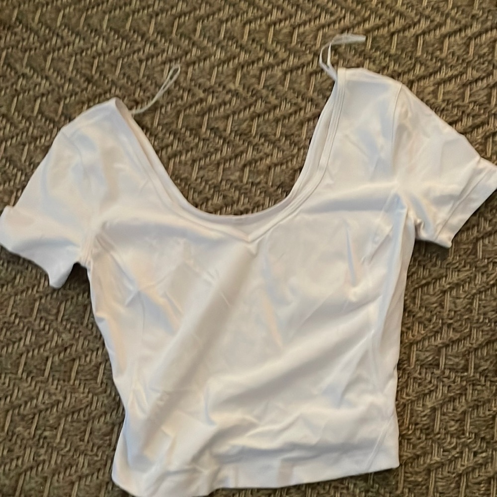 Lululemon top
